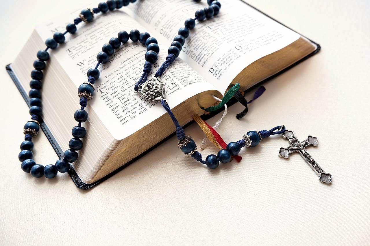 St Joseph Blue Wooden Rosary — image 1 of 5